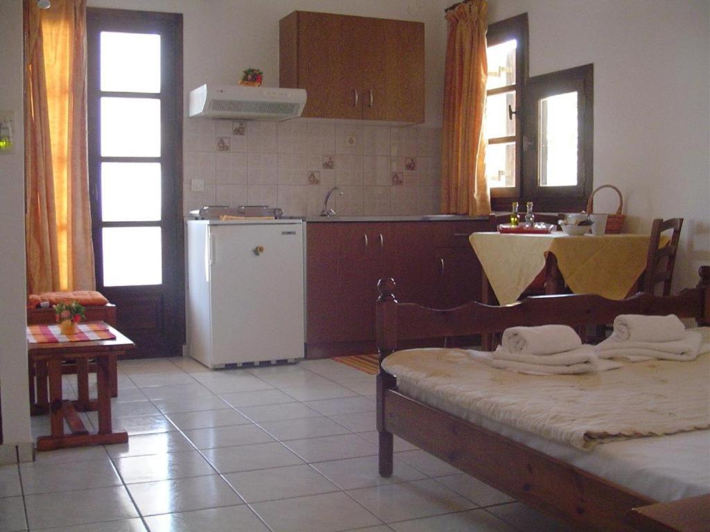Ferienwohnung Kiveli Mílatos Exterior foto
